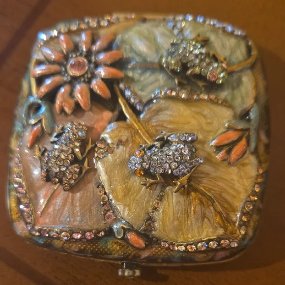 Jay Strongwater Floral and Frog Embellished Compact Mirror - Picture 1 of 7